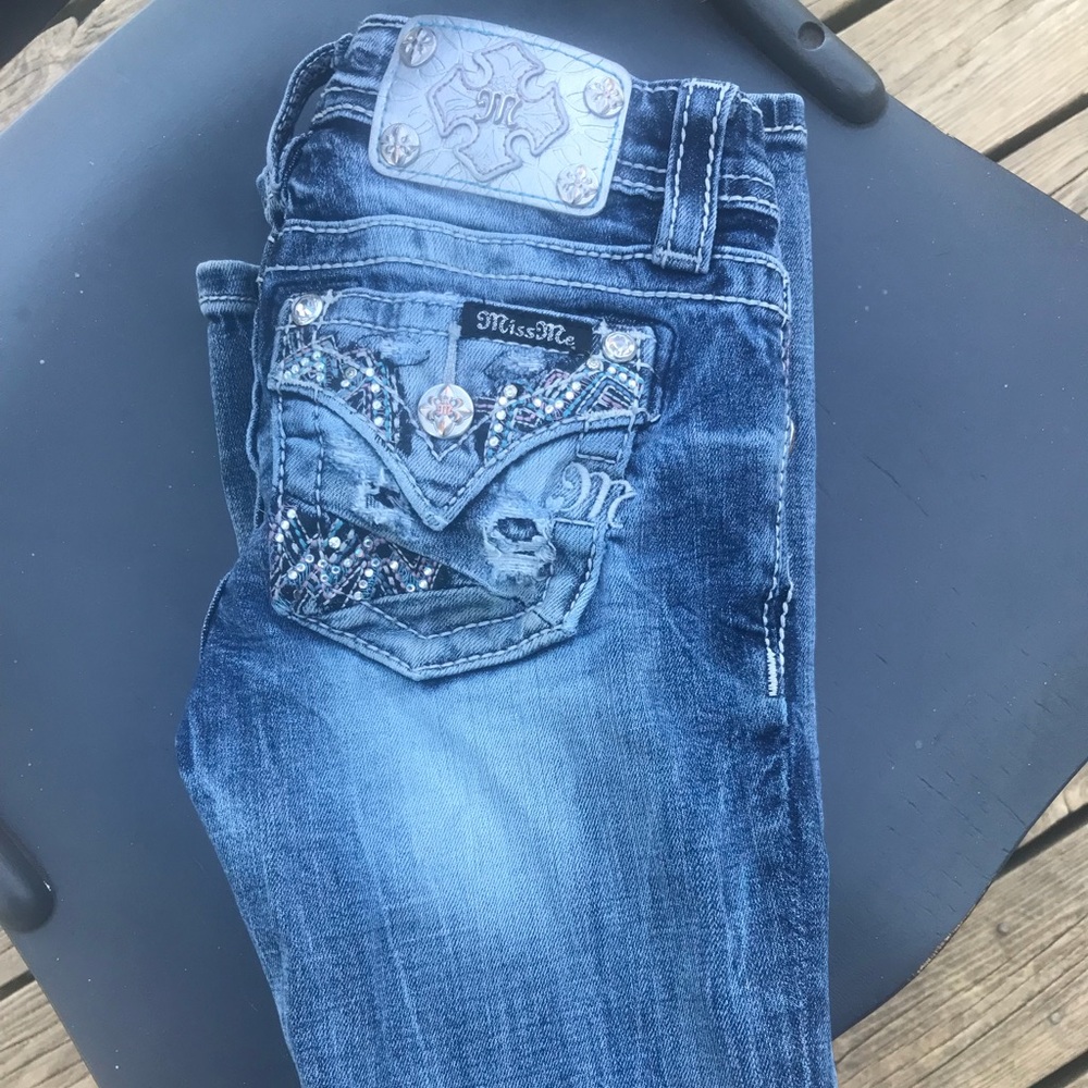 Girls size 7 miss me bootcut jeans